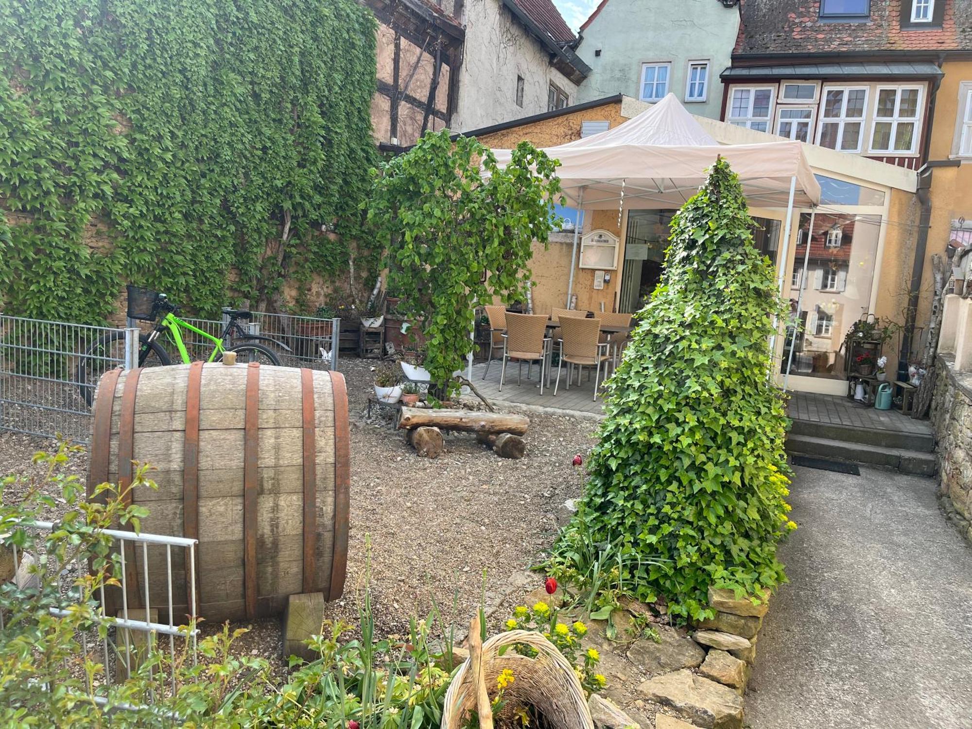 Hotel Weinstube Am Markt Gerolzhofen Exterior photo
