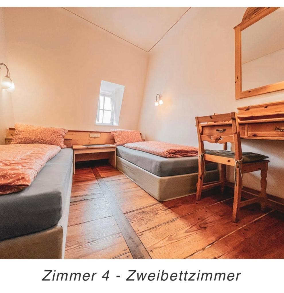 Hotel Weinstube Am Markt Gerolzhofen Exterior photo